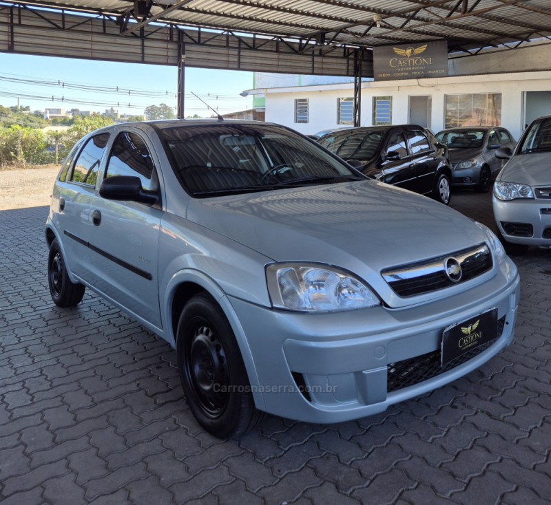corsa 1.4 mpfi maxx sedan 8v flex 4p manual 2010 caxias do sul