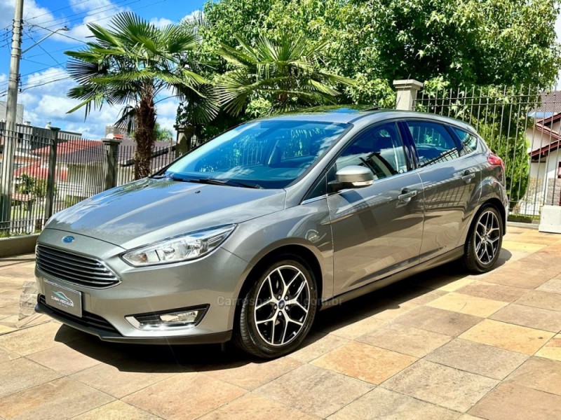 focus 2.0 titanium hatch 16v flex 4p automatico 2017 bento goncalves