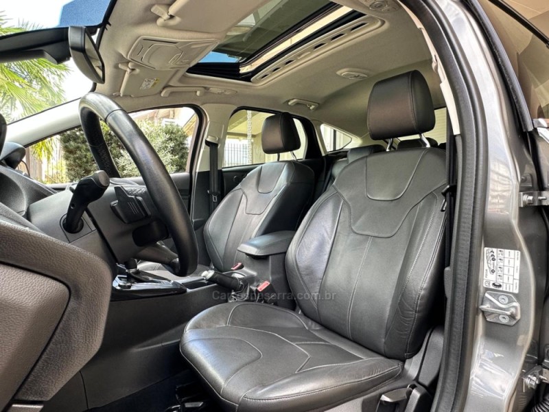 FOCUS 2.0 TITANIUM HATCH 16V FLEX 4P AUTOMÁTICO - 2017 - BENTO GONçALVES