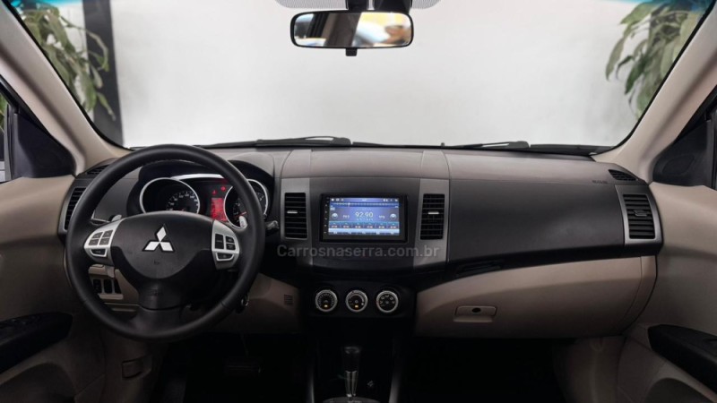 OUTLANDER 3.0 GT 4X4 V6 24V GASOLINA 4P AUTOMÁTICO - 2010 - ESTâNCIA VELHA