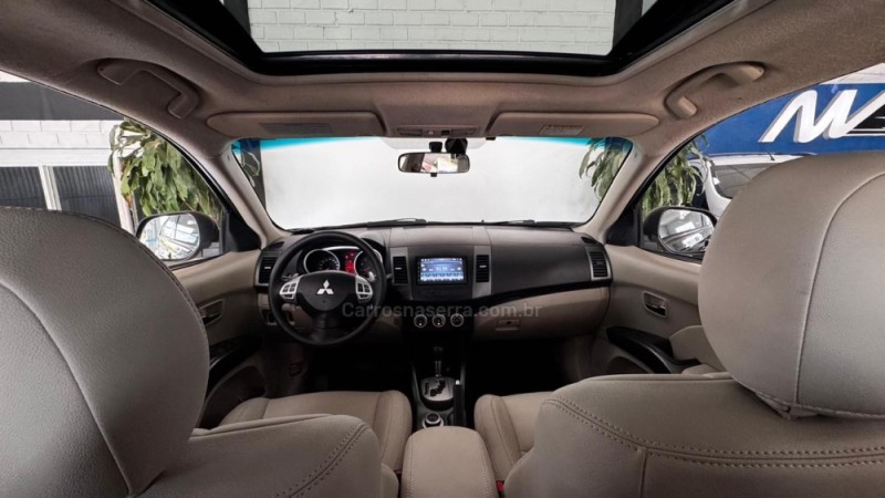 OUTLANDER 3.0 GT 4X4 V6 24V GASOLINA 4P AUTOMÁTICO - 2010 - ESTâNCIA VELHA