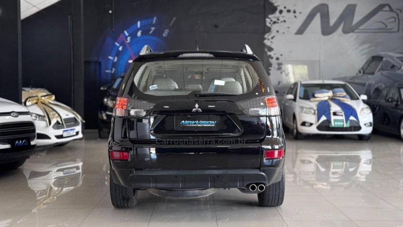 OUTLANDER 3.0 GT 4X4 V6 24V GASOLINA 4P AUTOMÁTICO - 2010 - ESTâNCIA VELHA