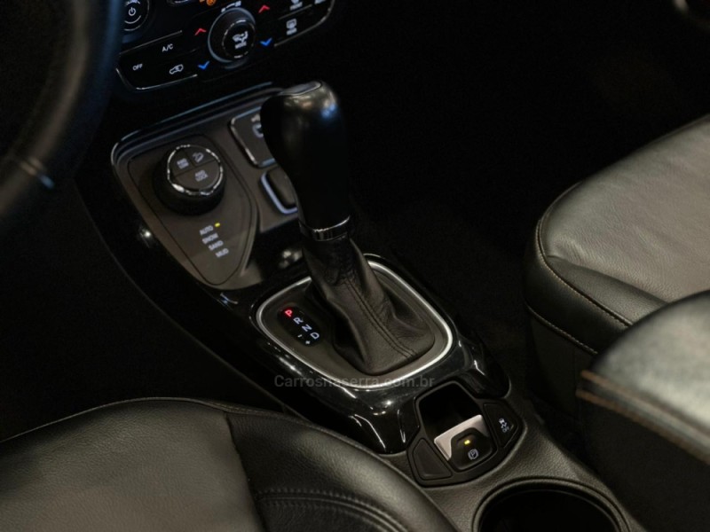 COMPASS 2.0 16V DIESEL LIMITED 4X4 AUTOMÁTICO - 2021 - CAXIAS DO SUL