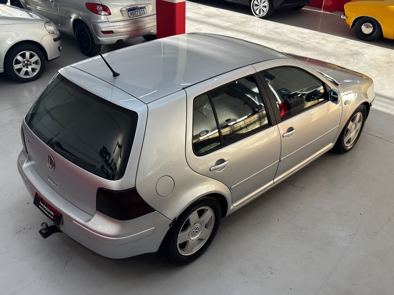GOLF 1.6 8V GASOLINA 4P MANUAL - 2002 - CAXIAS DO SUL