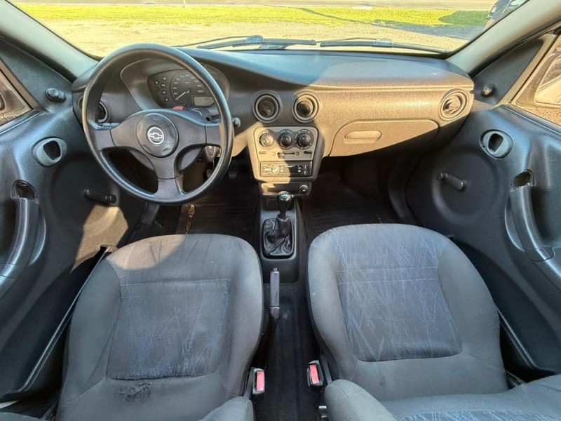 CELTA 1.0 MPFI SPIRIT 8V FLEX 4P MANUAL - 2006 - FARROUPILHA
