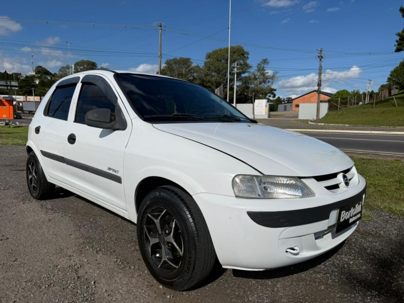 CELTA 1.0 MPFI SPIRIT 8V FLEX 4P MANUAL - 2006 - FARROUPILHA