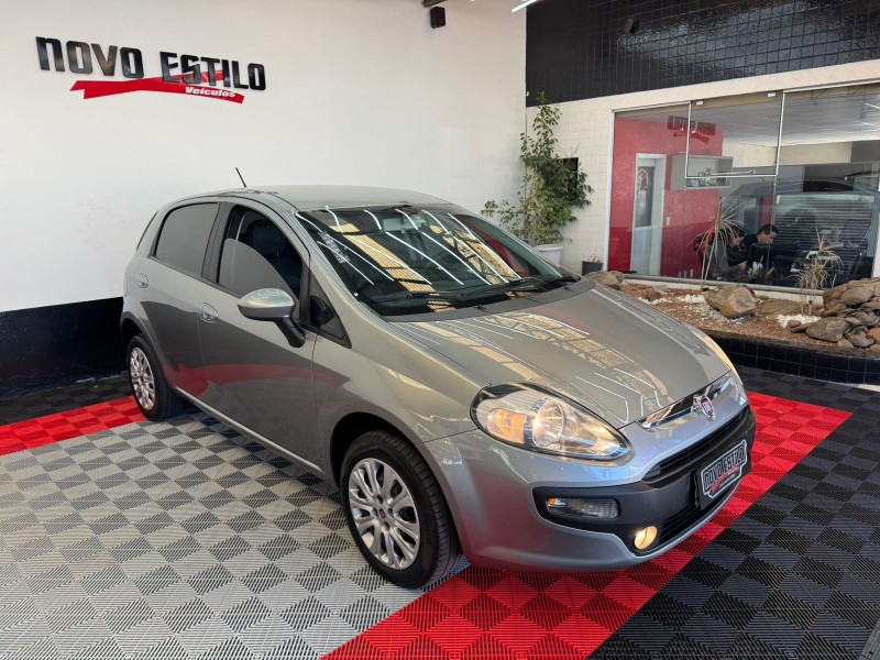 PUNTO 1.4 ATTRACTIVE 8V FLEX 4P MANUAL - 2016 - CAXIAS DO SUL