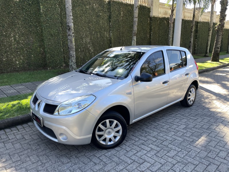 sandero 1.0 authentique 16v flex 4p manual 2011 caxias do sul