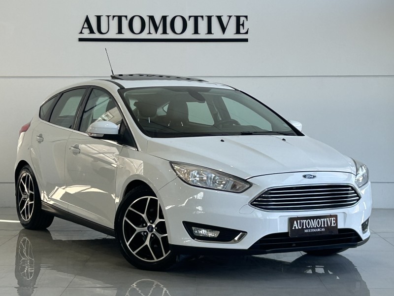 FOCUS 2.0 TITANIUM HATCH 16V FLEX 4P MANUAL - 2017 - CAXIAS DO SUL