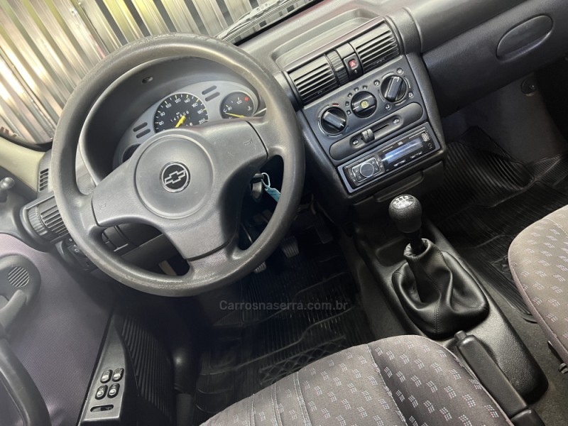 CORSA 1.0 MPFI WIND SEDAN 8V GASOLINA 4P MANUAL - 1999 - CAXIAS DO SUL