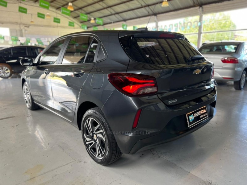 ONIX 1.0 LT 12V TURBO FLEX 4P MANUAL - 2024 - CAXIAS DO SUL