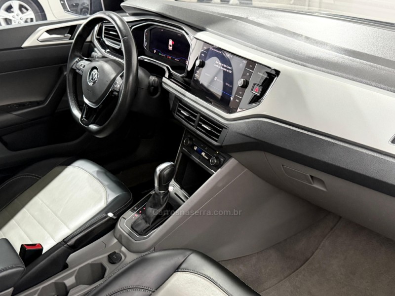 VIRTUS 1.0 200 TSI HIGHLINE AUTOMÁTICO - 2018 - ESTâNCIA VELHA