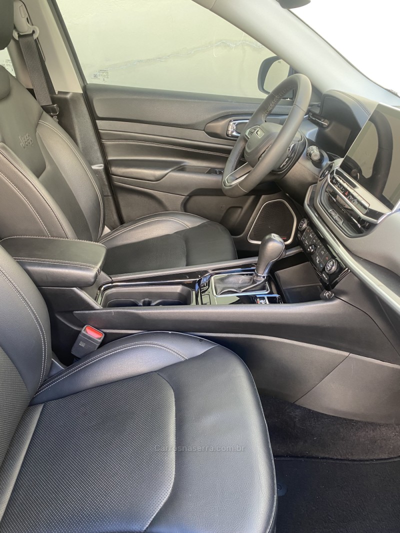 COMPASS 1.3 LONGITUDE T270 16V TURBO 4X2 FLEX 4P AUTOMÁTICO - 2025 - CAXIAS DO SUL