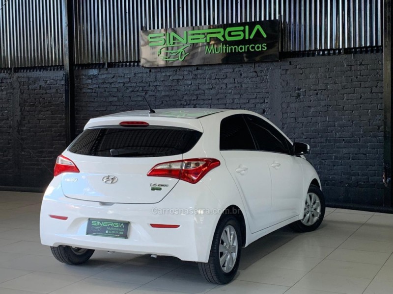 HB20 1.6 COMFORT PLUS 16V FLEX 4P AUTOMÁTICO - 2013 - CAXIAS DO SUL