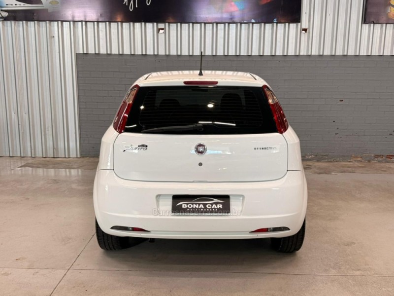 PUNTO 1.4 ATTRACTIVE 8V FLEX 4P MANUAL - 2012 - CAXIAS DO SUL