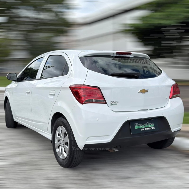ONIX 1.0 MPFI LT 8V FLEX 4P MANUAL - 2019 - NOVO HAMBURGO