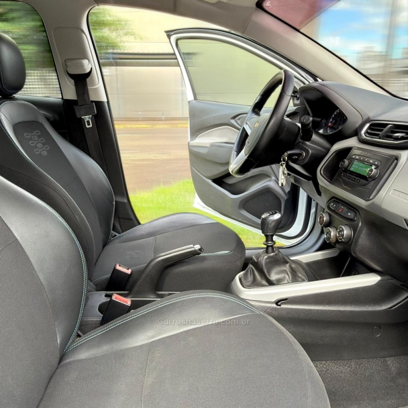 ONIX 1.0 MPFI LT 8V FLEX 4P MANUAL - 2019 - NOVO HAMBURGO