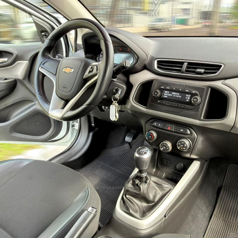 ONIX 1.0 MPFI LT 8V FLEX 4P MANUAL - 2019 - NOVO HAMBURGO