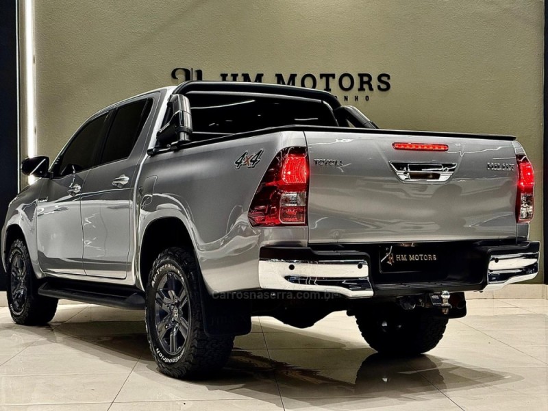 HILUX 2.8 SR 4X4 CD 16V DIESEL 4P AUTOMÁTICO - 2024 - CAXIAS DO SUL