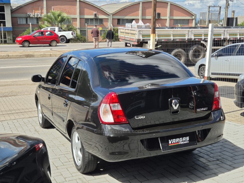 CLIO 1.6 PRIVILÉGE SEDAN 16V GASOLINA 4P MANUAL - 2009 - CAXIAS DO SUL
