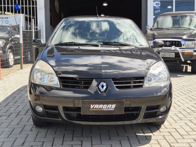 CLIO 1.6 PRIVILÉGE SEDAN 16V GASOLINA 4P MANUAL - 2009 - CAXIAS DO SUL
