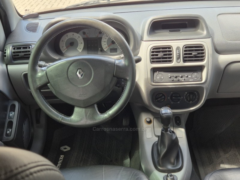 CLIO 1.6 PRIVILÉGE SEDAN 16V GASOLINA 4P MANUAL - 2009 - CAXIAS DO SUL