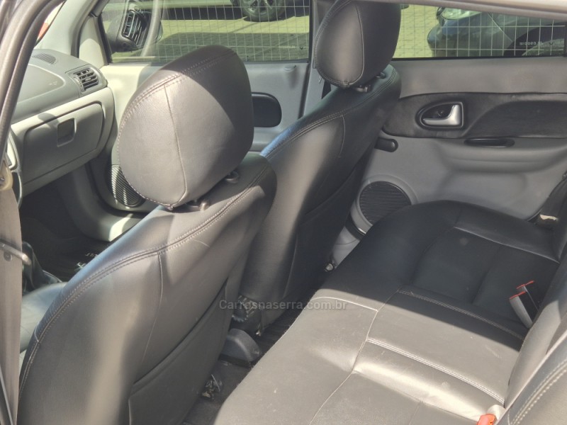 CLIO 1.6 PRIVILÉGE SEDAN 16V GASOLINA 4P MANUAL - 2009 - CAXIAS DO SUL