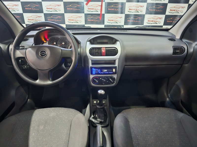 CORSA 1.4 MPFI PREMIUM 8V FLEX 4P MANUAL - 2009 - CAXIAS DO SUL