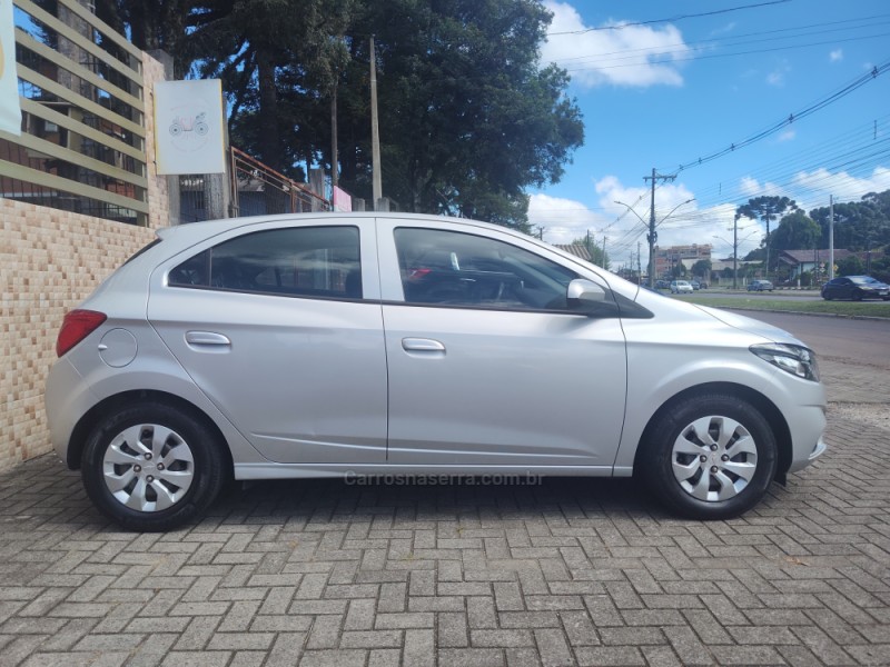 ONIX 1.0 MPFI LT 8V FLEX 4P MANUAL - 2019 - CANELA