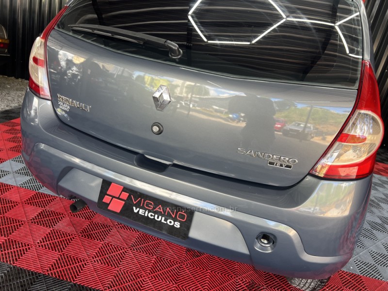 SANDERO 1.0 EXPRESSION 16V FLEX 4P MANUAL - 2009 - CAXIAS DO SUL