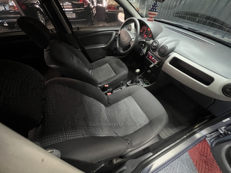 SANDERO 1.0 EXPRESSION 16V FLEX 4P MANUAL - 2009 - CAXIAS DO SUL