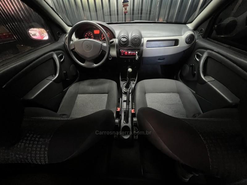 SANDERO 1.0 EXPRESSION 16V FLEX 4P MANUAL - 2009 - CAXIAS DO SUL