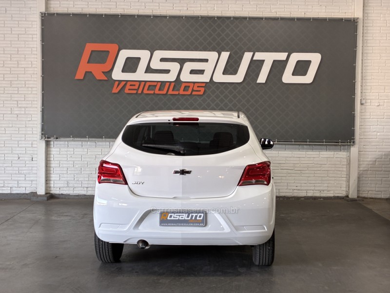 ONIX 1.0 JOY BLACK 8V FLEX 4P MANUAL - 2021 - VENâNCIO AIRES