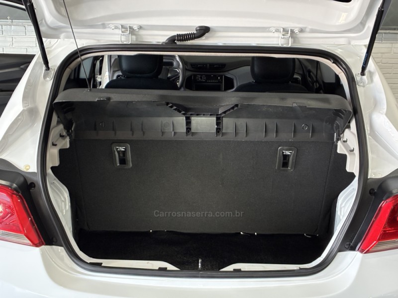 ONIX 1.0 JOY BLACK 8V FLEX 4P MANUAL - 2021 - VENâNCIO AIRES