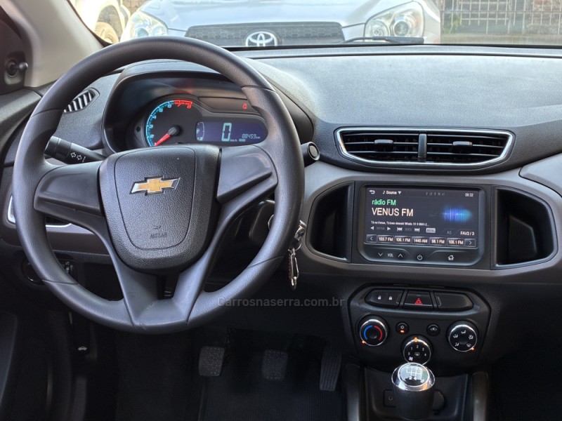 PRISMA 1.0 MPFI LT 8V FLEX 4P MANUAL - 2013 - VENâNCIO AIRES