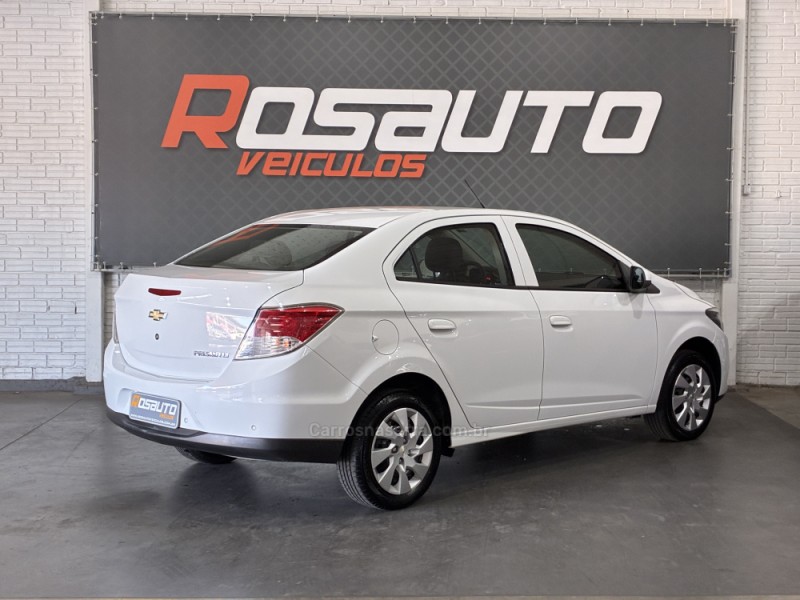 PRISMA 1.0 MPFI LT 8V FLEX 4P MANUAL - 2013 - VENâNCIO AIRES