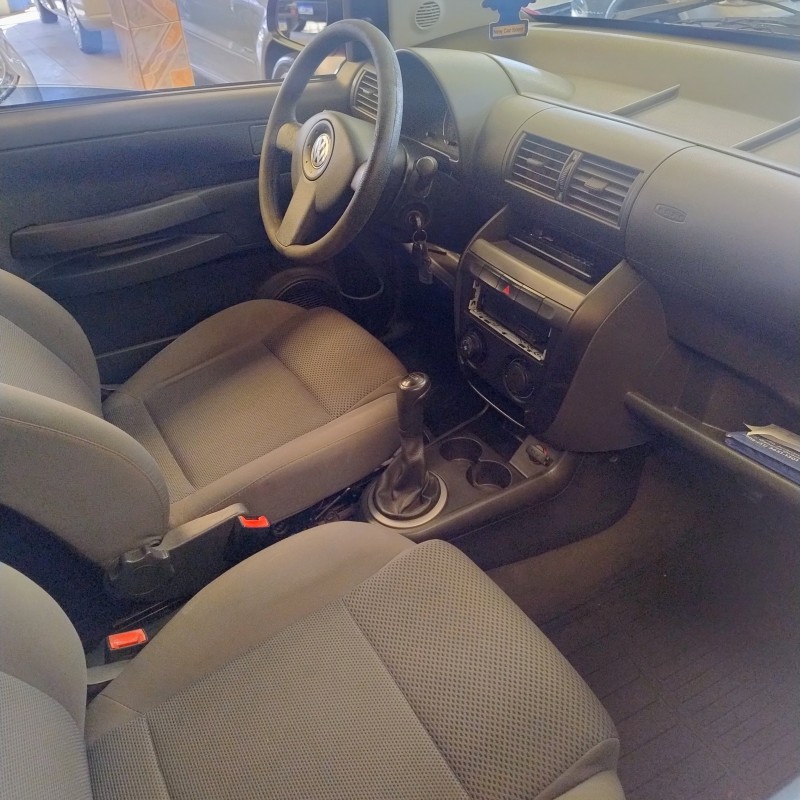 FOX 1.0 MI 8V FLEX 4P MANUAL - 2010 - CAMPO BOM
