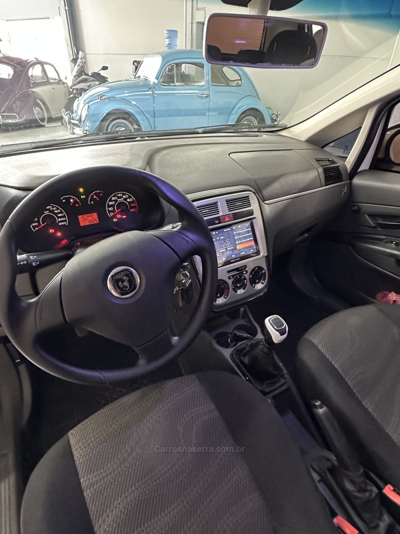 PUNTO 1.4 ATTRACTIVE 8V FLEX 4P MANUAL - 2011 - SãO MARCOS