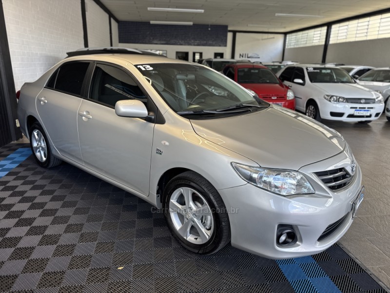 COROLLA 1.6 GLI 16V GASOLINA 4P AUTOMÁTICO - 2013 - CAXIAS DO SUL