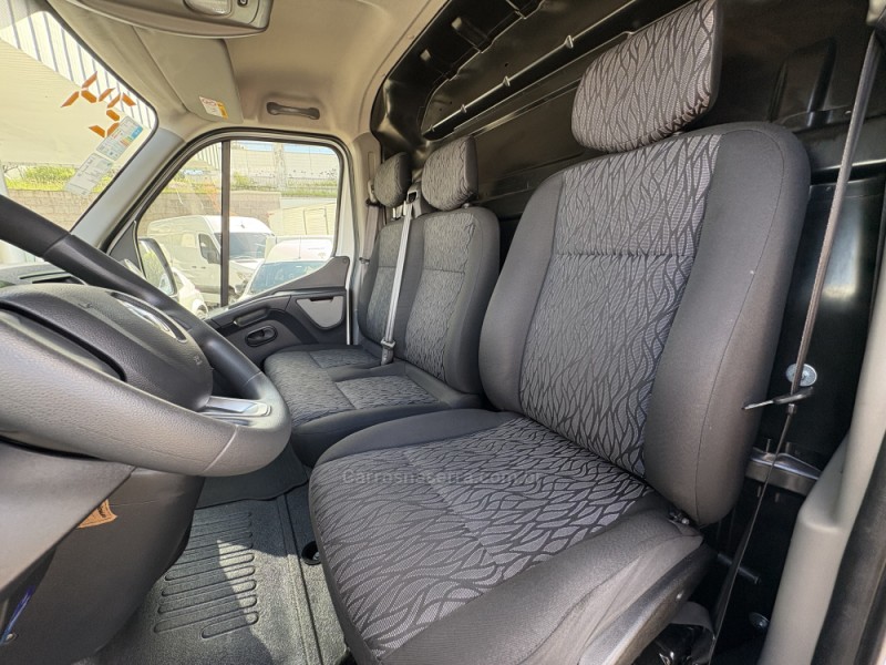 MASTER 2.3 GRAND FURGÃO L2H2 16V TURBO INTERCOOLER DIESEL 4P MANUAL - 2024 - FARROUPILHA