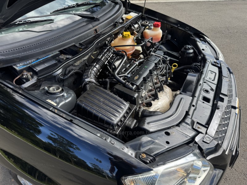 CLASSIC 1.0 VHC LS 8V FLEX 4P MANUAL - 2013 - GRAMADO