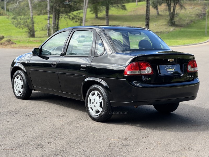 CLASSIC 1.0 VHC LS 8V FLEX 4P MANUAL - 2013 - GRAMADO