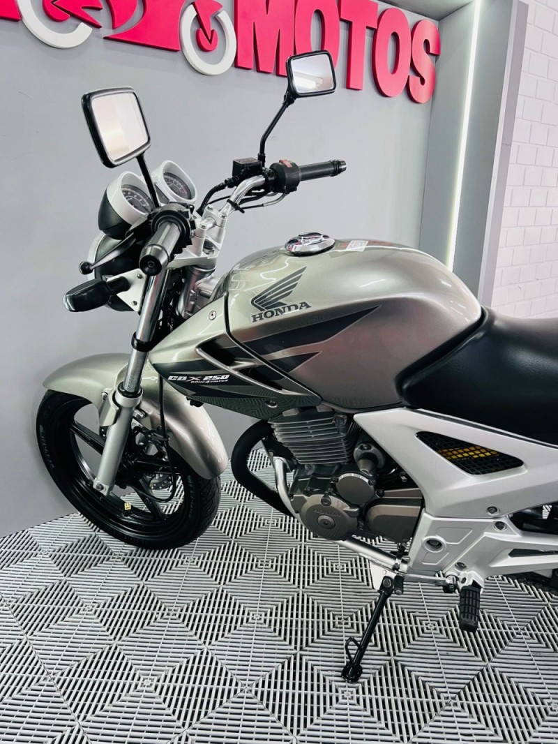 CBX 250 TWISTER  - 2008 - CAMPO BOM