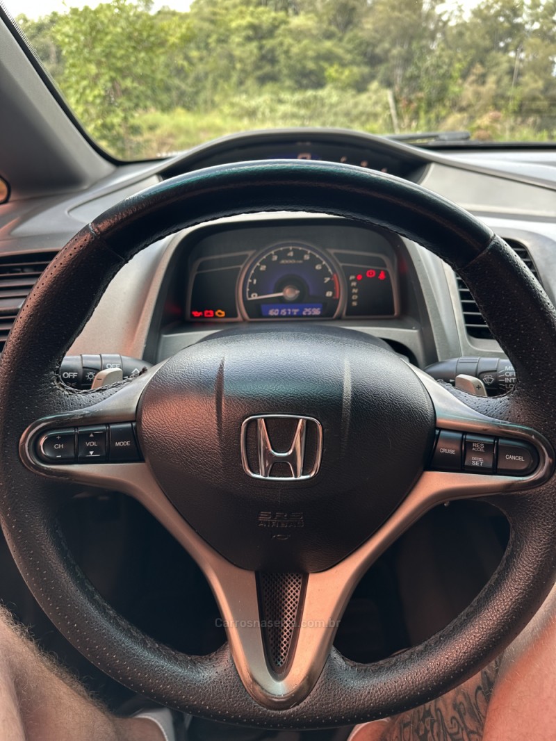 CIVIC 1.8 EXS 16V FLEX 4P AUTOMÁTICO - 2008 - SãO MARCOS