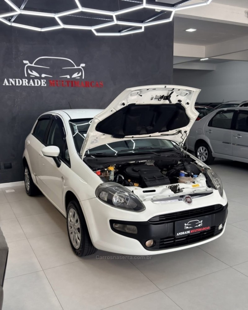 PUNTO 1.4 ATTRACTIVE 8V FLEX 4P MANUAL - 2013 - CAXIAS DO SUL