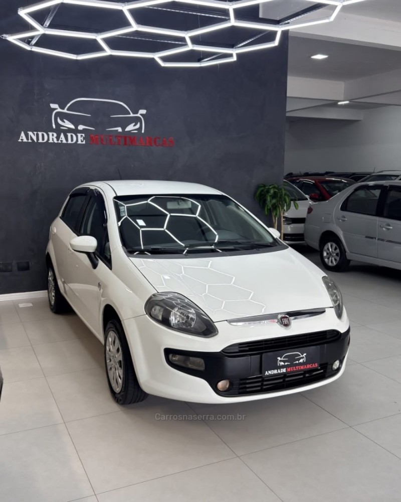 PUNTO 1.4 ATTRACTIVE 8V FLEX 4P MANUAL - 2013 - CAXIAS DO SUL
