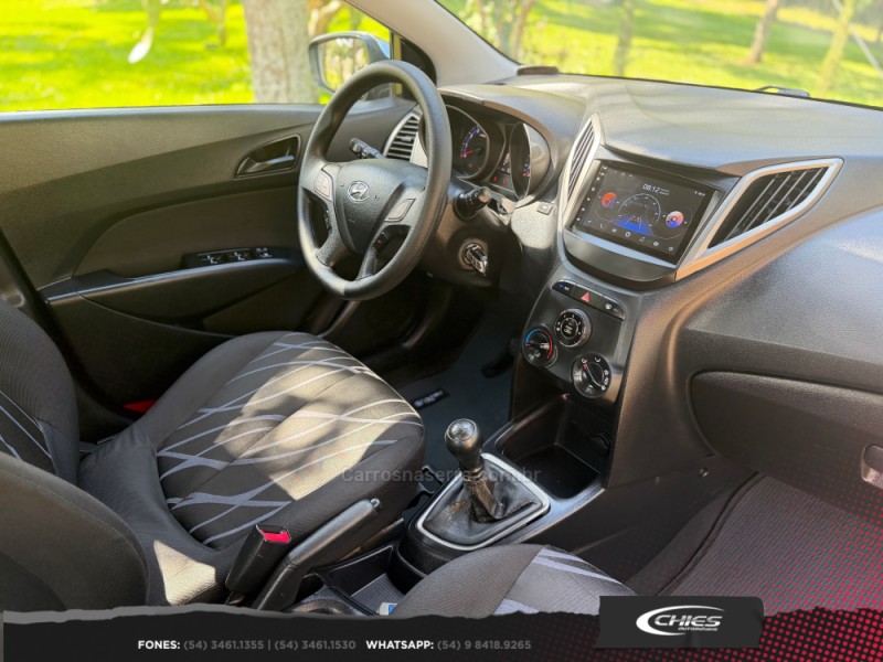 HB20S 1.0 COMFORT PLUS 12V FLEX 4P MANUAL - 2014 - CARLOS BARBOSA