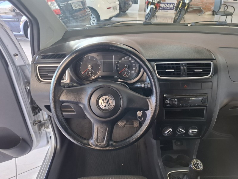 FOX 1.0 MI 8V FLEX 4P MANUAL - 2011 - FARROUPILHA