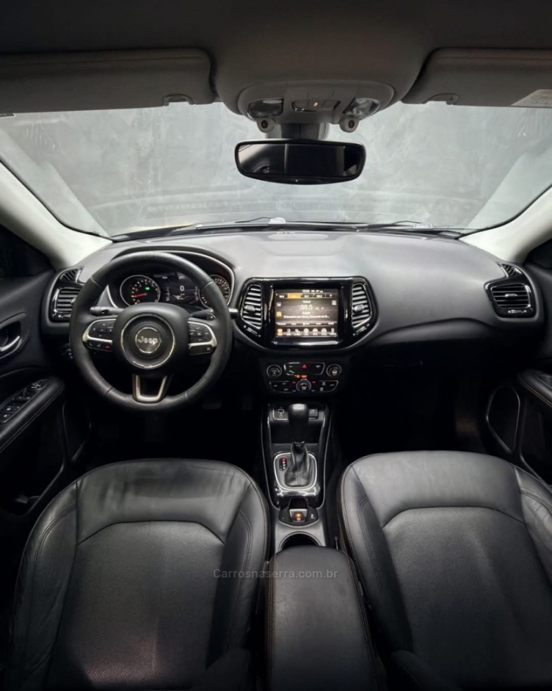 COMPASS 2.0 16V FLEX LIMITED AUTOMÁTICO - 2017 - CAXIAS DO SUL