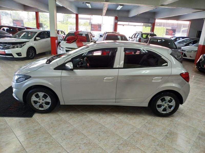 ONIX 1.0 MPFI LT 8V FLEX 4P MANUAL - 2017 - CAXIAS DO SUL